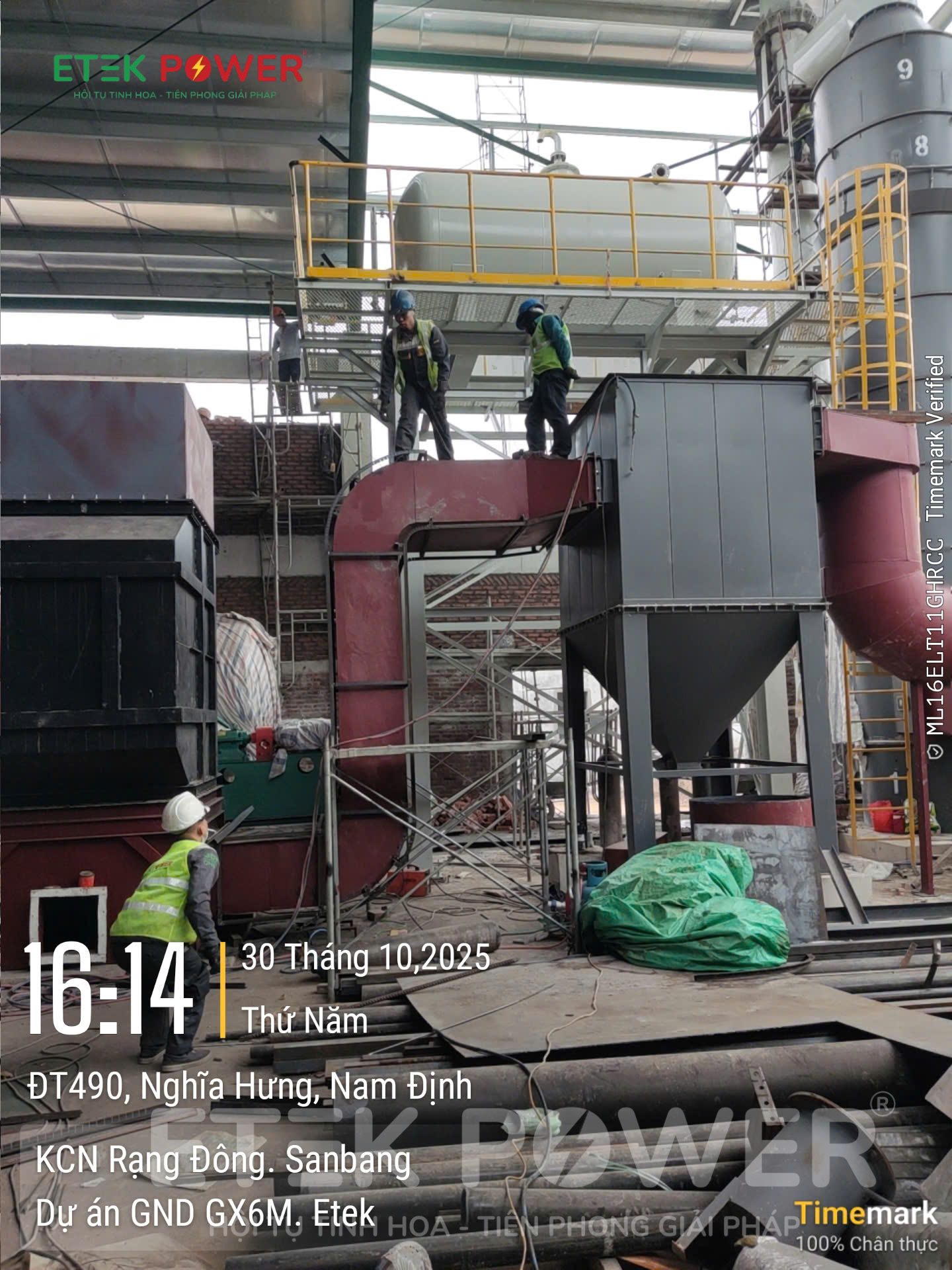 Hình ảnh thi công lò dầu tải nhiệt 6 triệu Kcal/h tại KCN Rạng Đông