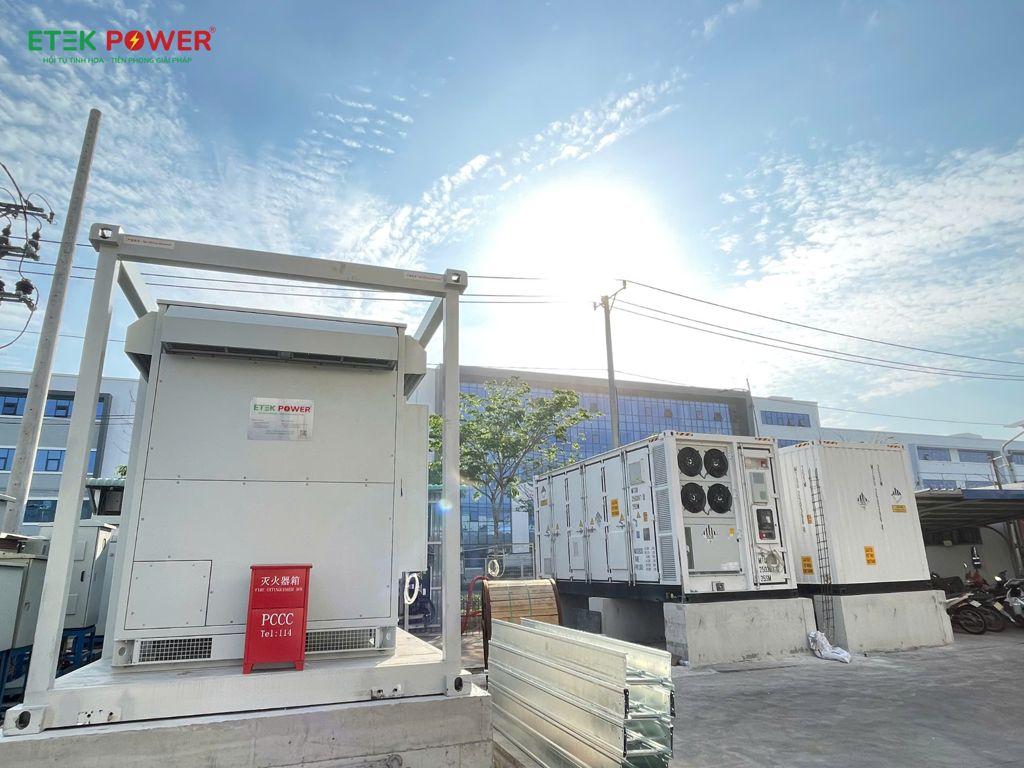 Etek Power - Đối tác tổng thầu EPC lưu trữ năng lượng hàng đầu, cam kết đồng hành cùng mục tiêu phát triển bền vững của doanh nghiệp.