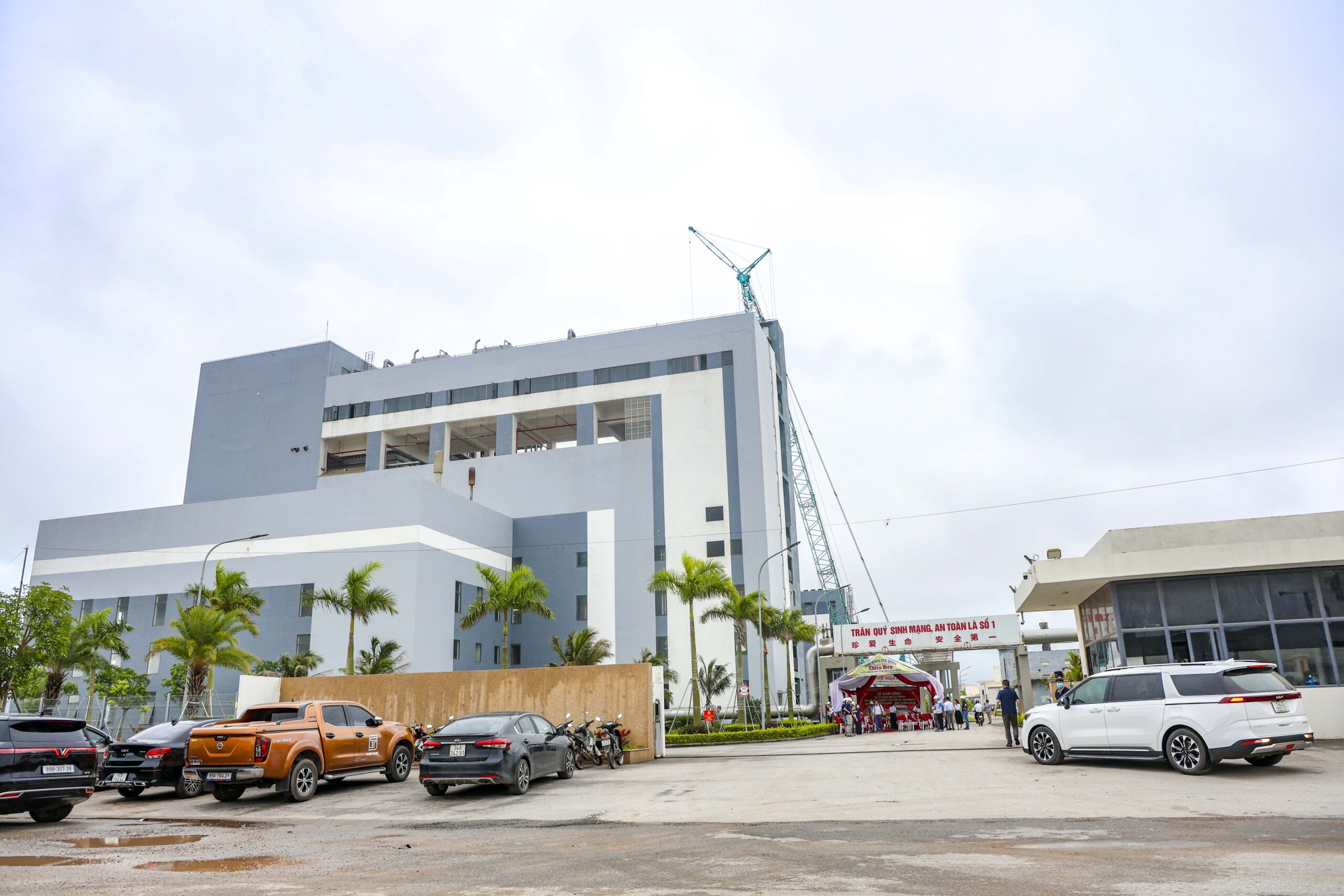 Mặt bằng công trường xây dựng dự án lò hơi và tua-bin phát điện tại KCN Hải Hà Quảng Ninh