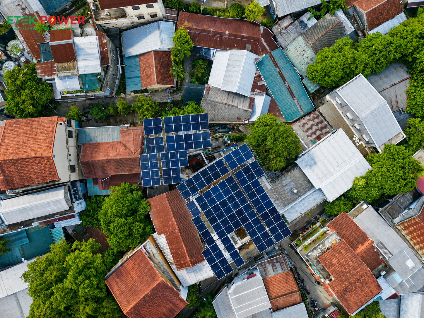 Đội ngũ kỹ sư ETEK Power thi công điện mặt trời