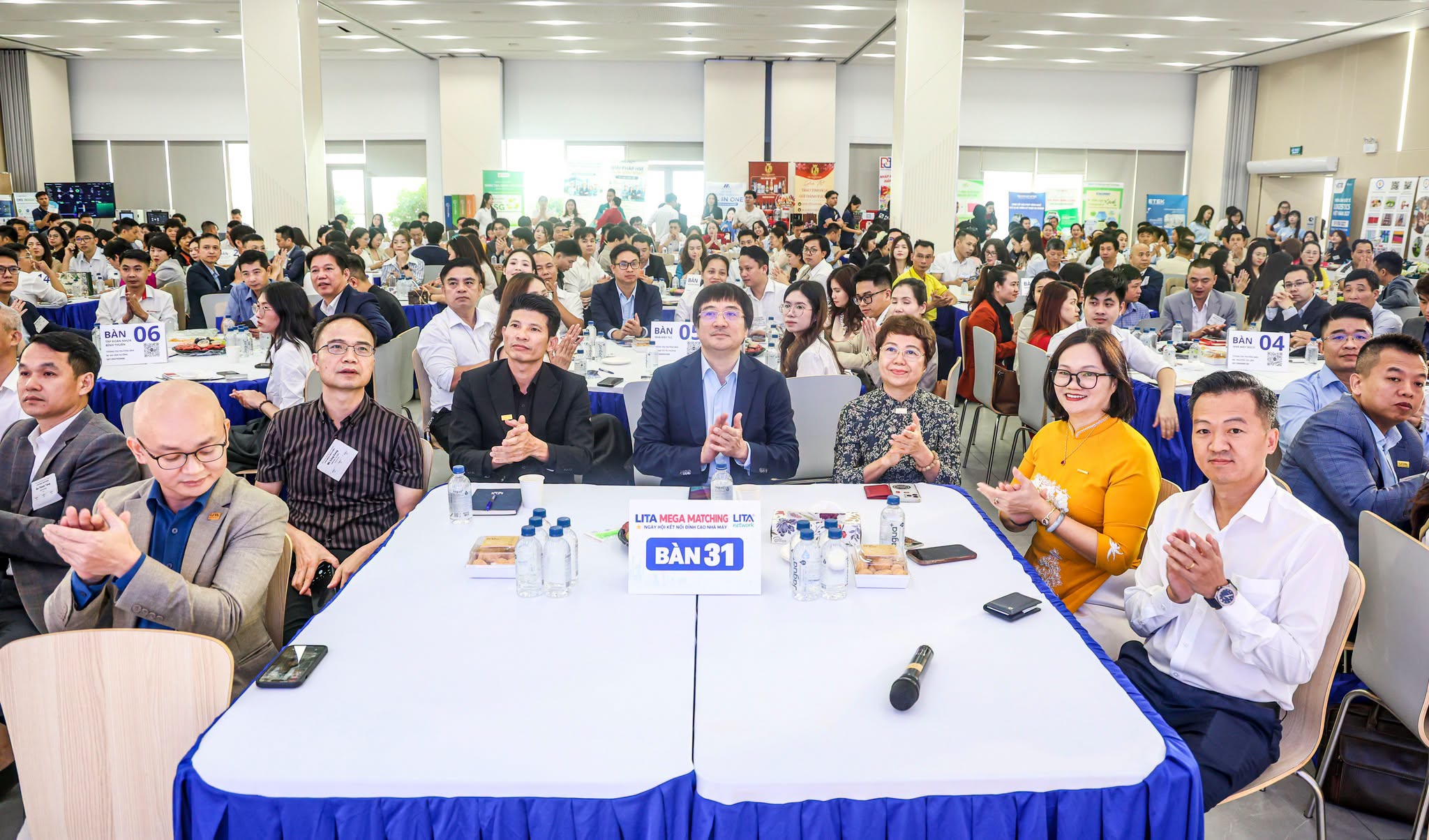 Doanh nghiệp giao lưu, kết nối nhà máy tại LITA Mega Matching 2026