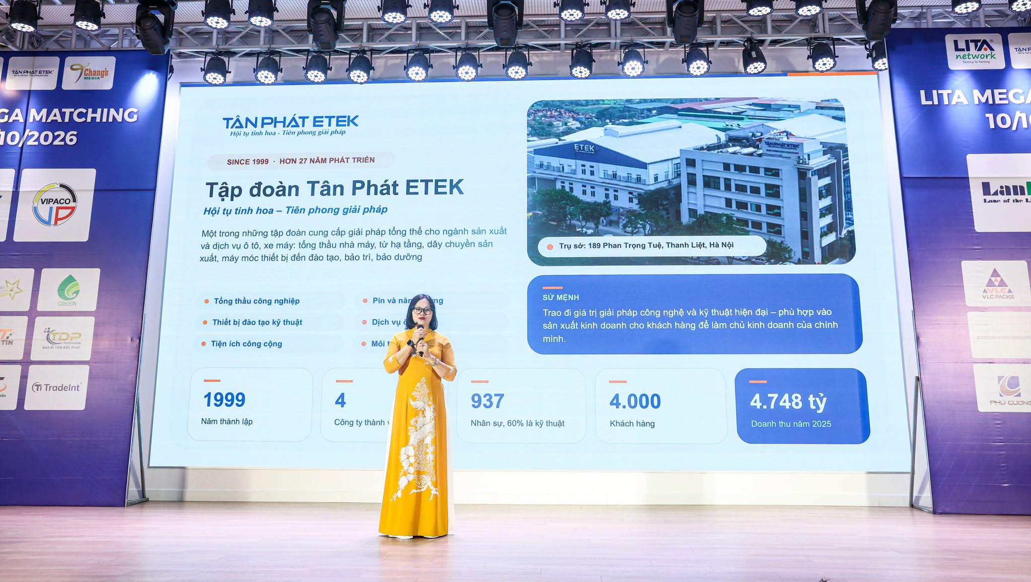 Bà Bùi Thị Phương, Phó Tổng Giám đốc Tân Phát ETEK, phát biểu tại LITA Mega Matching 2026